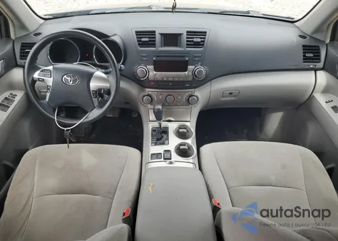 2012 Toyota Highlander Base из США, поврежденный, VIN 5TDZK3EH3CS061782